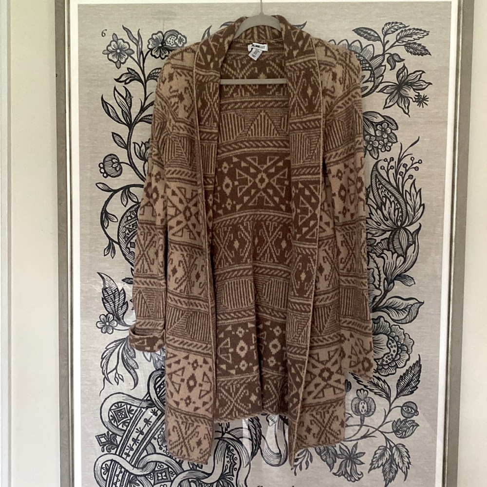 William Rast cardigan | Size M | Aztec print | super soft!